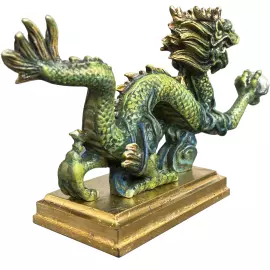 Статуэтка из массива ольхи "Зелёный восточный дракон"